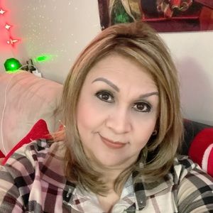 Meet your Posher, Patita